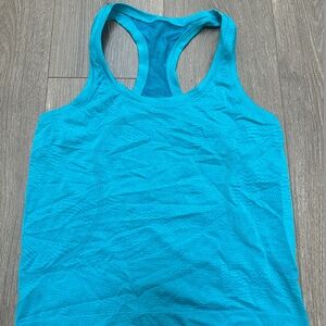 Lululemon Cropped Blue Swiftly Tech